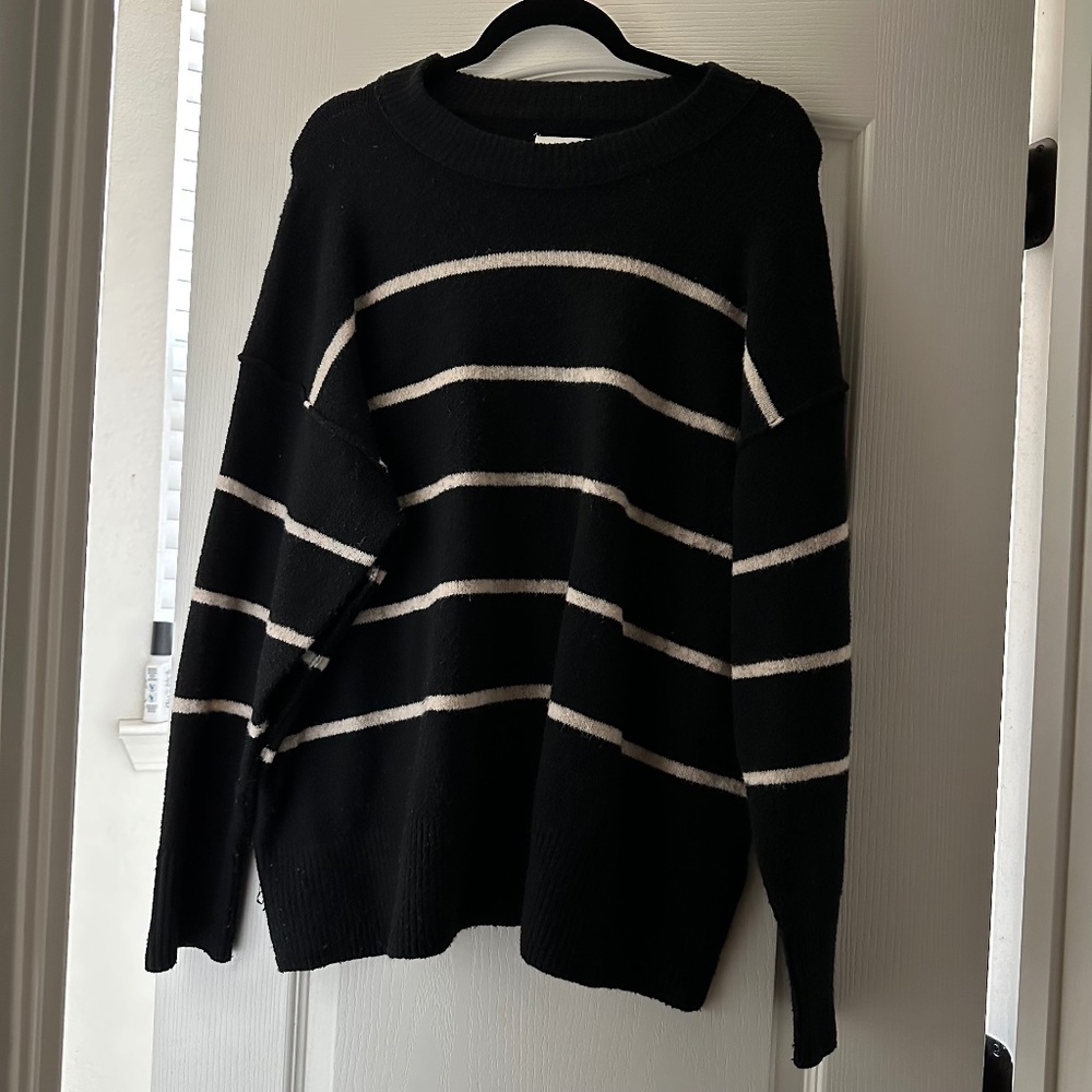 Aerie Oversized Unreal Striped Crew Neck Sweater Dropped Shoulder Black White M